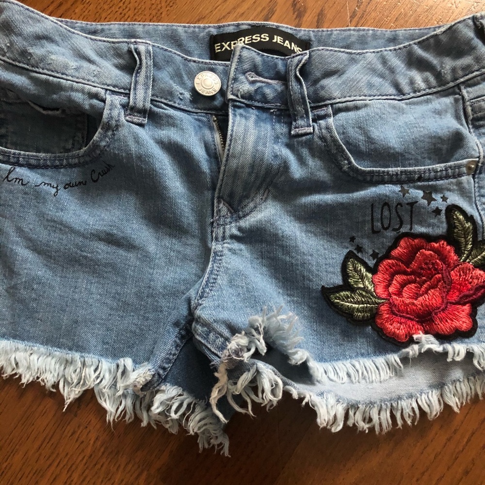 New! Express jeans shorts denim patches 00